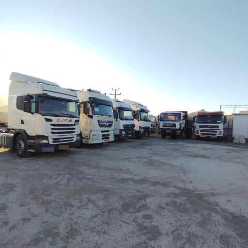 عکس نمایشگاه کامیون مرادیانی