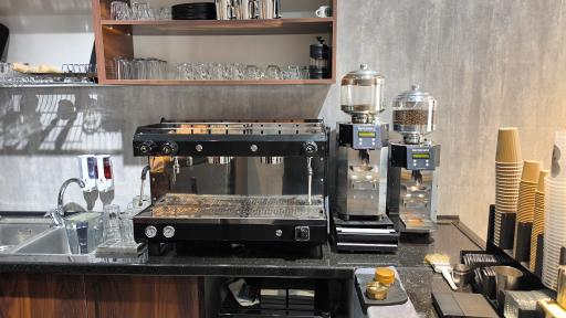 عکس کافه تاو