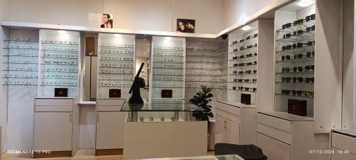 عکس عینک هایلوکس