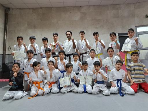 عکس کلاس کاراته کیوکوشین حسینی