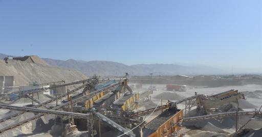 عکس معدن شن و ماسه شرکت دی