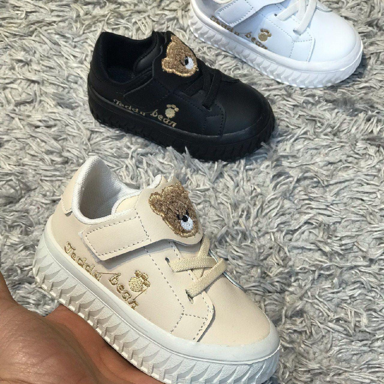 عکس کتانی و لباس پاندا