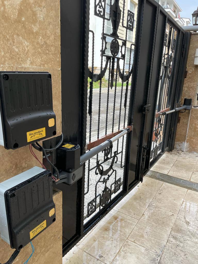 عکس درب های اتوماتیک گلدن گیت