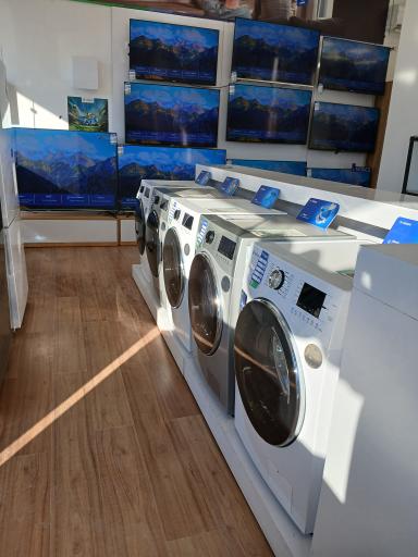 عکس فروشگاه لوازم خانگی اسنوا اراک