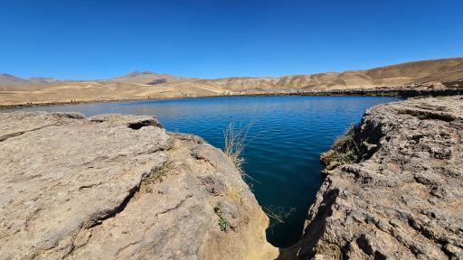 عکس دریاچه گنج (سراب تخت سلیمان)