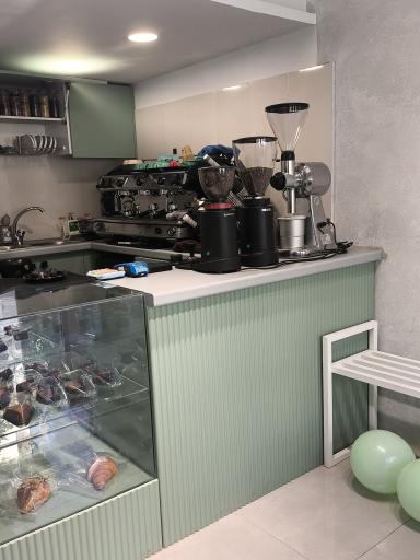 عکس کافه این