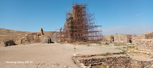 عکس دریاچه گنج (سراب تخت سلیمان)