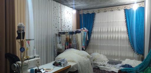 عکس پرده سرا عسل بانو