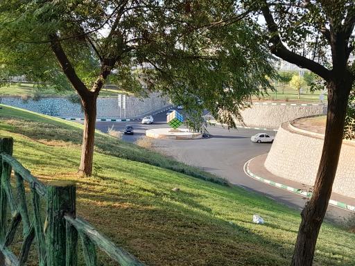 عکس پارک جنگلی زیباشهر