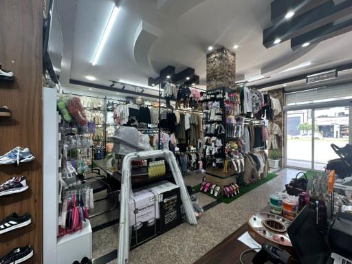 عکس فروشگاه شهر کودک