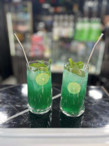 عکس کافه الف