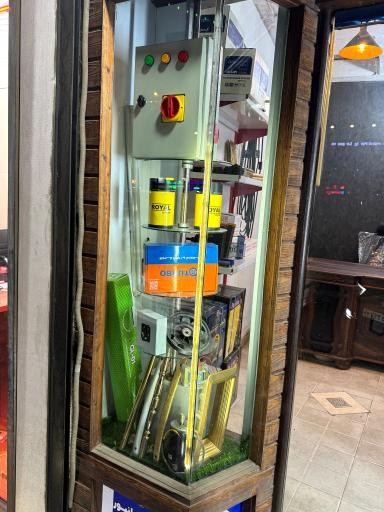 عکس یدکی آسانسور