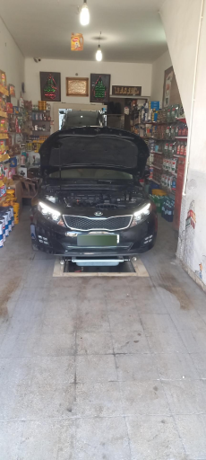 عکس اتوسرویس دین محمدی وخدمات آپاراتی و پنچرگیری