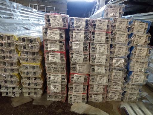 عکس درب و پنجره سازی یام وین