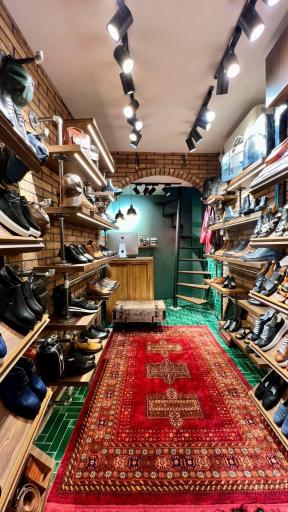 کیف و کفش وارنی