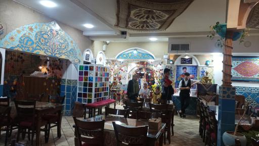 عکس سفره خانه سنتی عتیق الملک