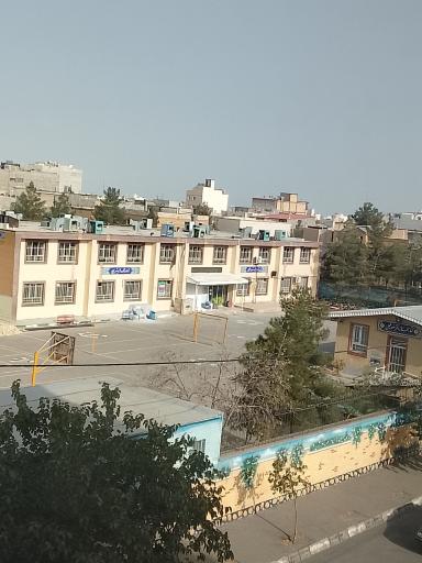 عکس دبیرستان دوره اول بی بی سلطنت قفلی