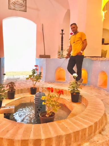 عکس سفره خانه مهرگان 