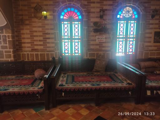 عکس سفره خانه سنتی سلطانیه