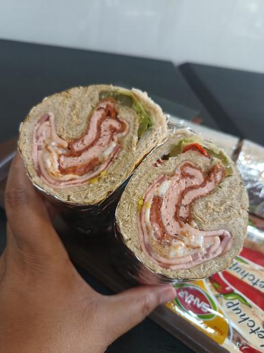 عکس اغذیه صمدی