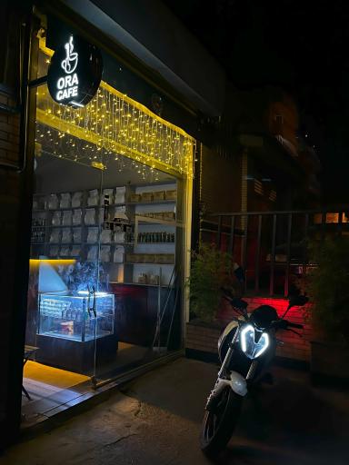 عکس کافه اورا