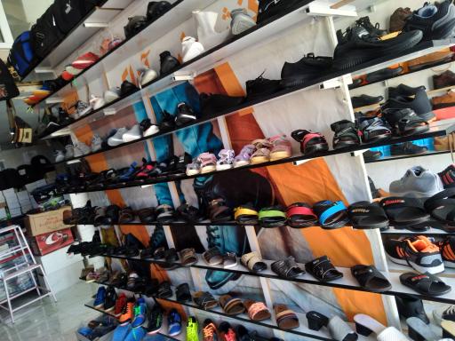 عکس کیف و کفش نارون