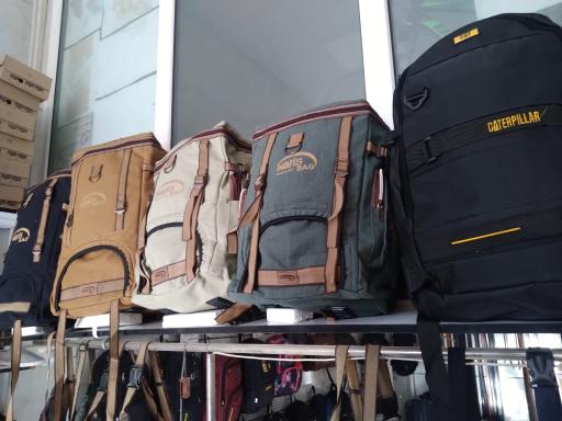 عکس کیف و کفش نارون