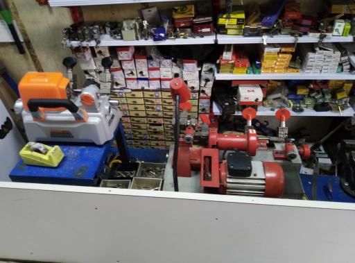 عکس کلید سازی رضا