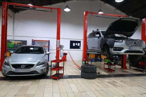 عکس هیولا موتور ایرانیان (نمایندگی ولوو هیولا سوئد)