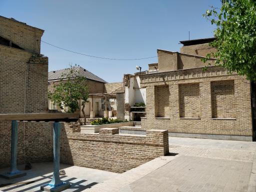 عکس پاتوق محله دلگشا