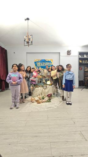 عکس آکادمی فن بیان و گویندگی دکتر منعم