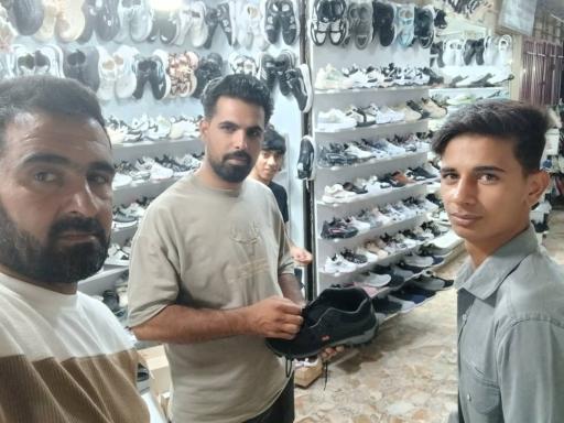 عکس کفش میکائیل احمدی