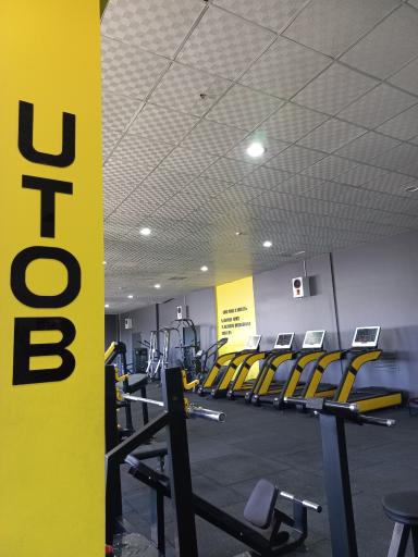 عکس باشگاه بانوان یوتاب