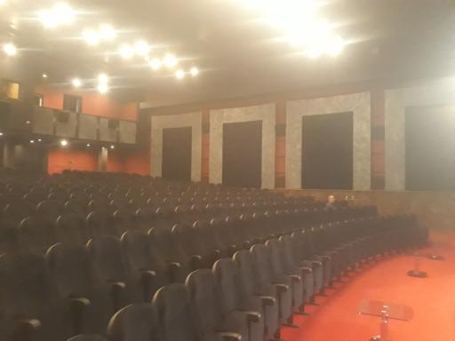 عکس مجموعه فرهنگی هنری ایوان شمس