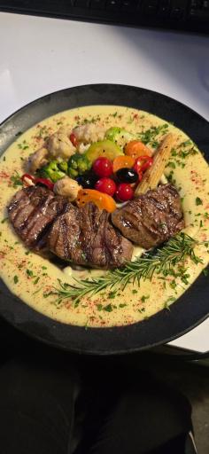 عکس کافه رستوران تیشکو