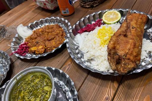 عکس رستوران گیلان خاتون 