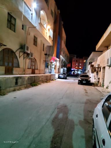 هتل آپارتمان سفیر قشم