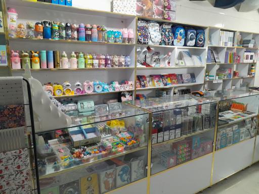 عکس لوازم تحریر پیکاسو