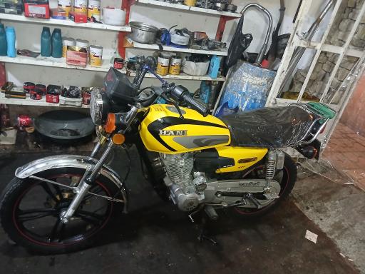 عکس تعمیرات موتور سیکلت