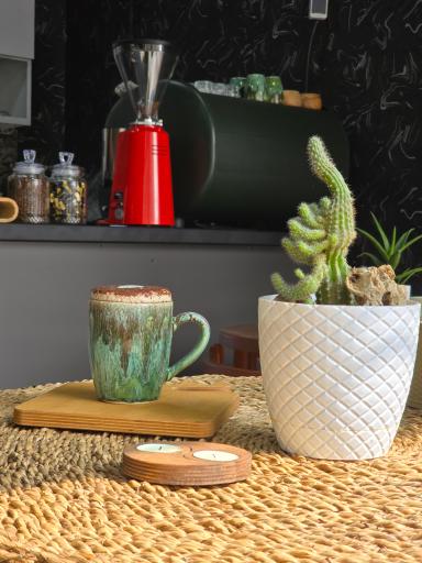 کافه بلک کت