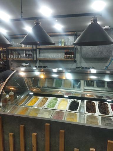 کافه پیچ اصفهان