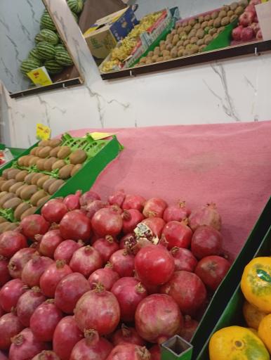 عکس سوپر میوه عمو حسن