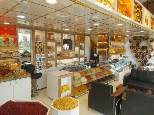 عکس زعفران و خشکبار حضرتی