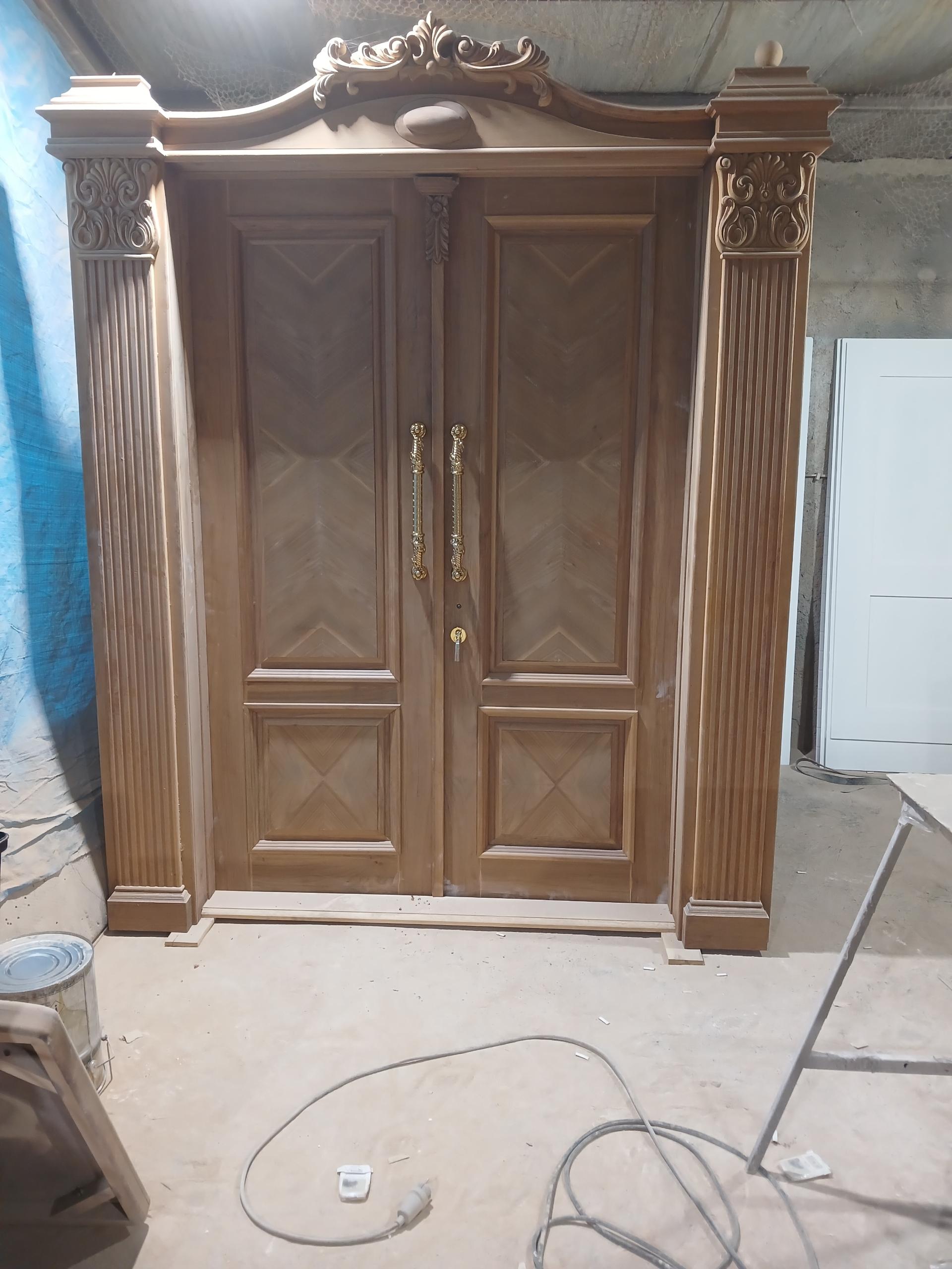 عکس درب آدران چوب