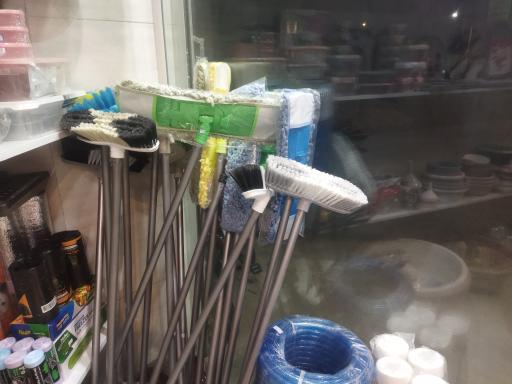 عکس فروشگاه پلاستیک و پوشاک سودایی