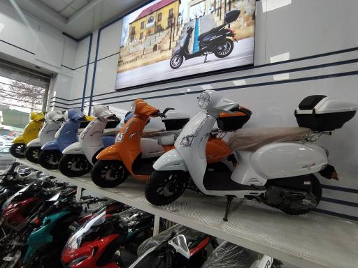 عکس فروشگاه مرکزی متین خودرو