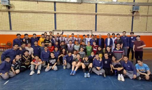 سالن ورزشی دبیرستان علامه حلی