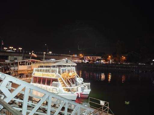 عکس کشتی تفریحی مایا