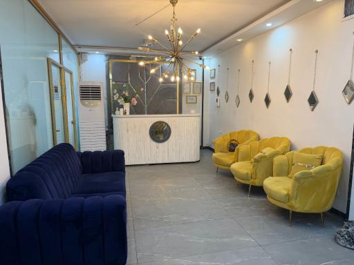 عکس مرکز زیبایی خورشید
