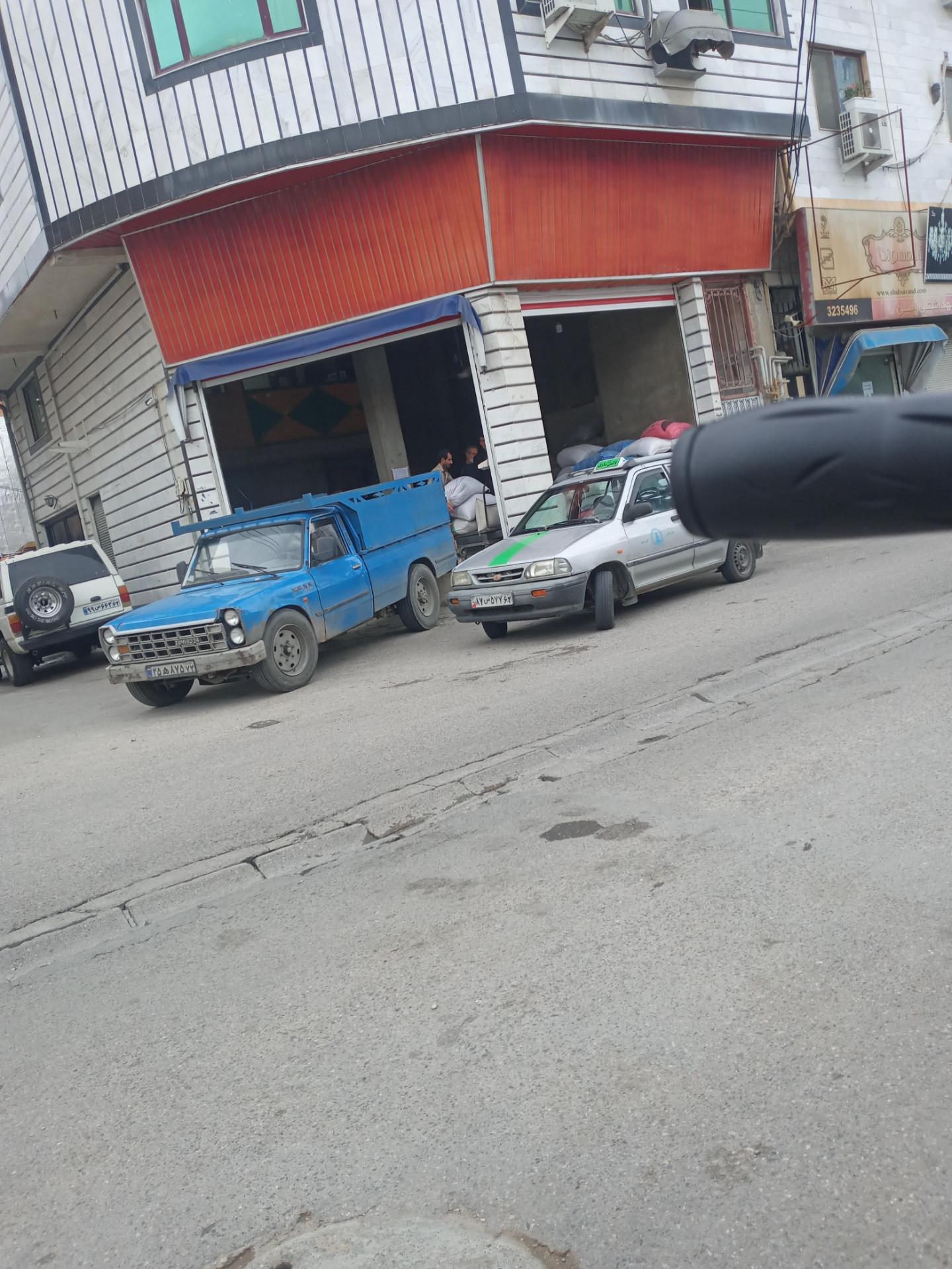 عکس فروش خوراک دام و طیور